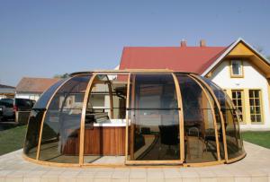 Abri pour spa SUNHOUSE