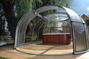 Abri pour spa SUNHOUSE LARGE